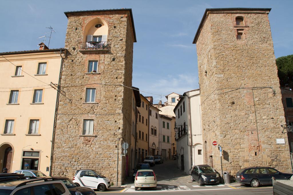 Residenza Fra Le Torri - Charme & Art Gallery Home Ареццо Экстерьер фото