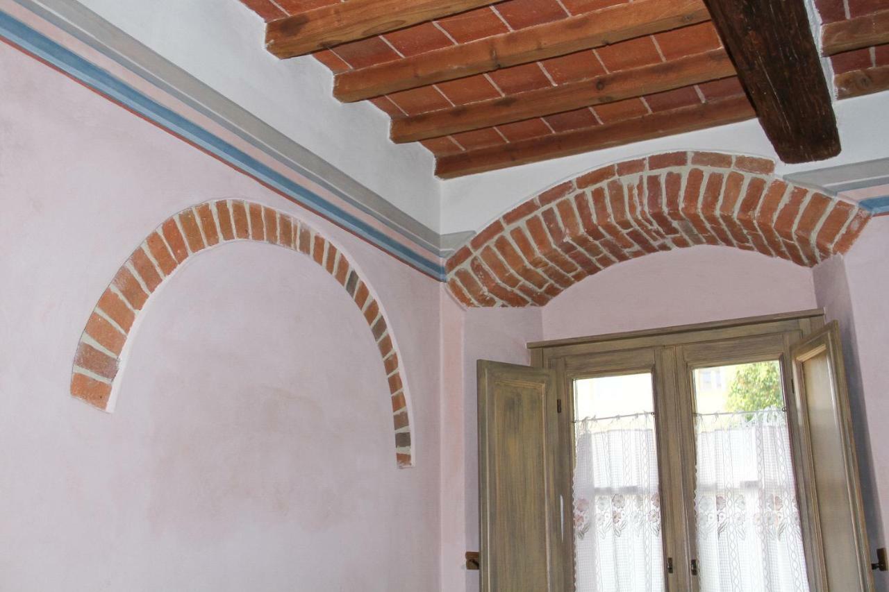 Residenza Fra Le Torri - Charme & Art Gallery Home Ареццо Экстерьер фото